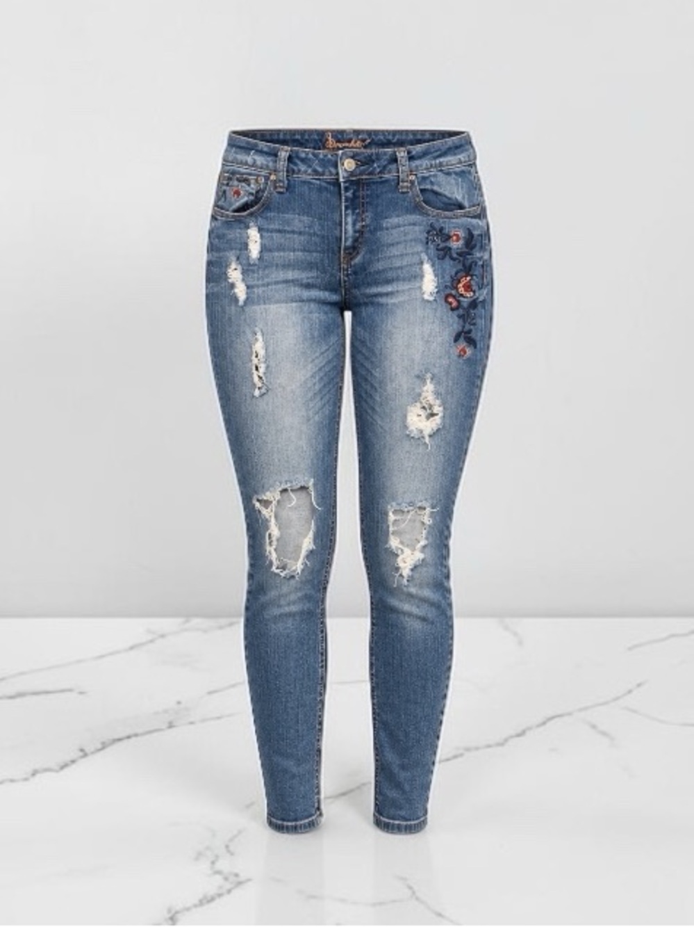 Soundgirl ankle denim jeans👖Size 13=32 💕
